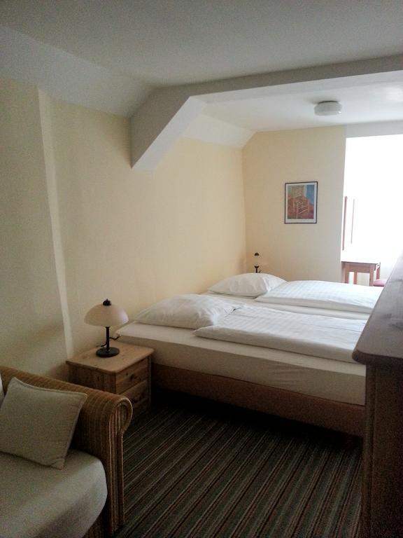 Alte Rathausschaenke - Hotel Garni Munden  Room photo